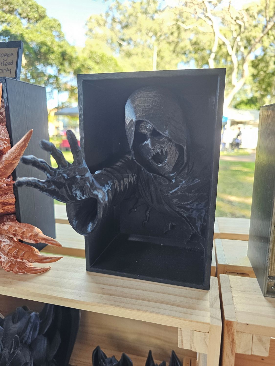 3d Printed Reaper Reaching Book Nook - Black