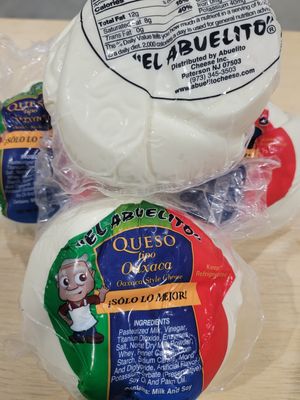 Quesillo, Queso Oaxaca/Cheese