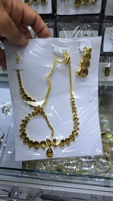 Neckless 001