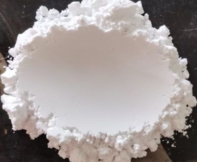 Talc as an Anti-Caking Agent: How It Keeps Your Spices Free-Flowing (And Why UK Buyers Are Taking Notice)