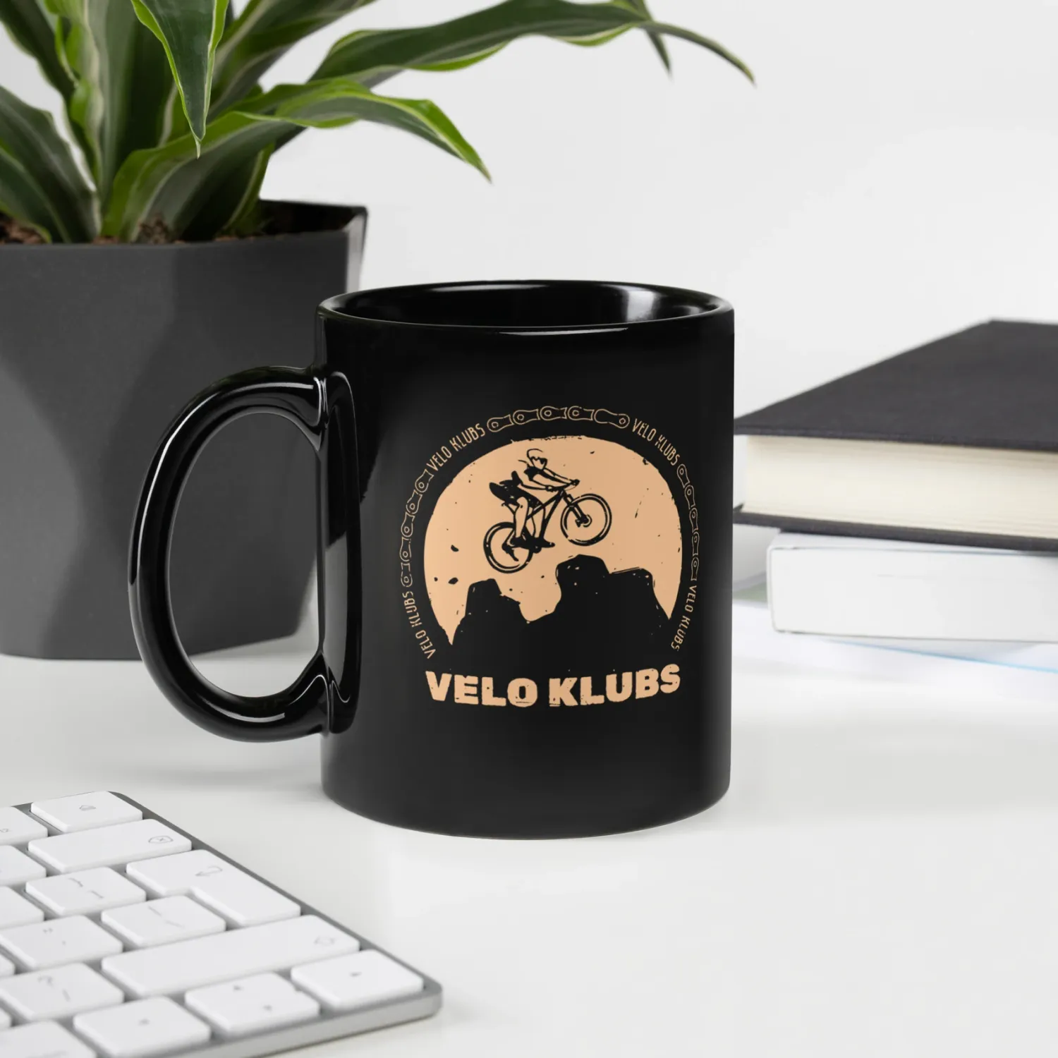 VELO CLUB Mug (LV)