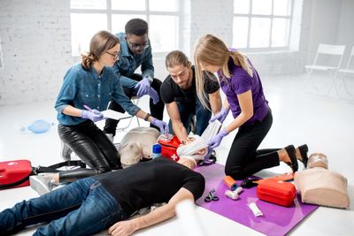 Eerste Hulp voor aangeduide personen