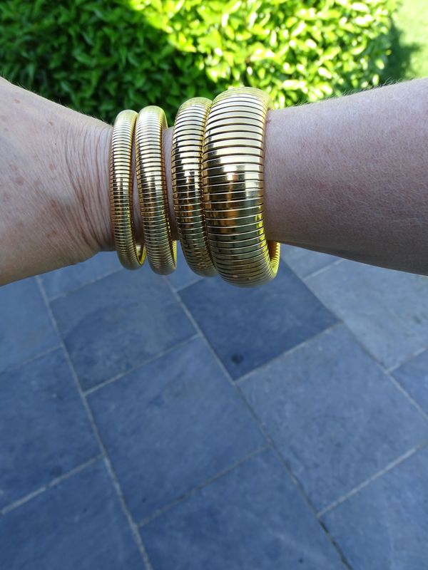 Gouden ribbel armband