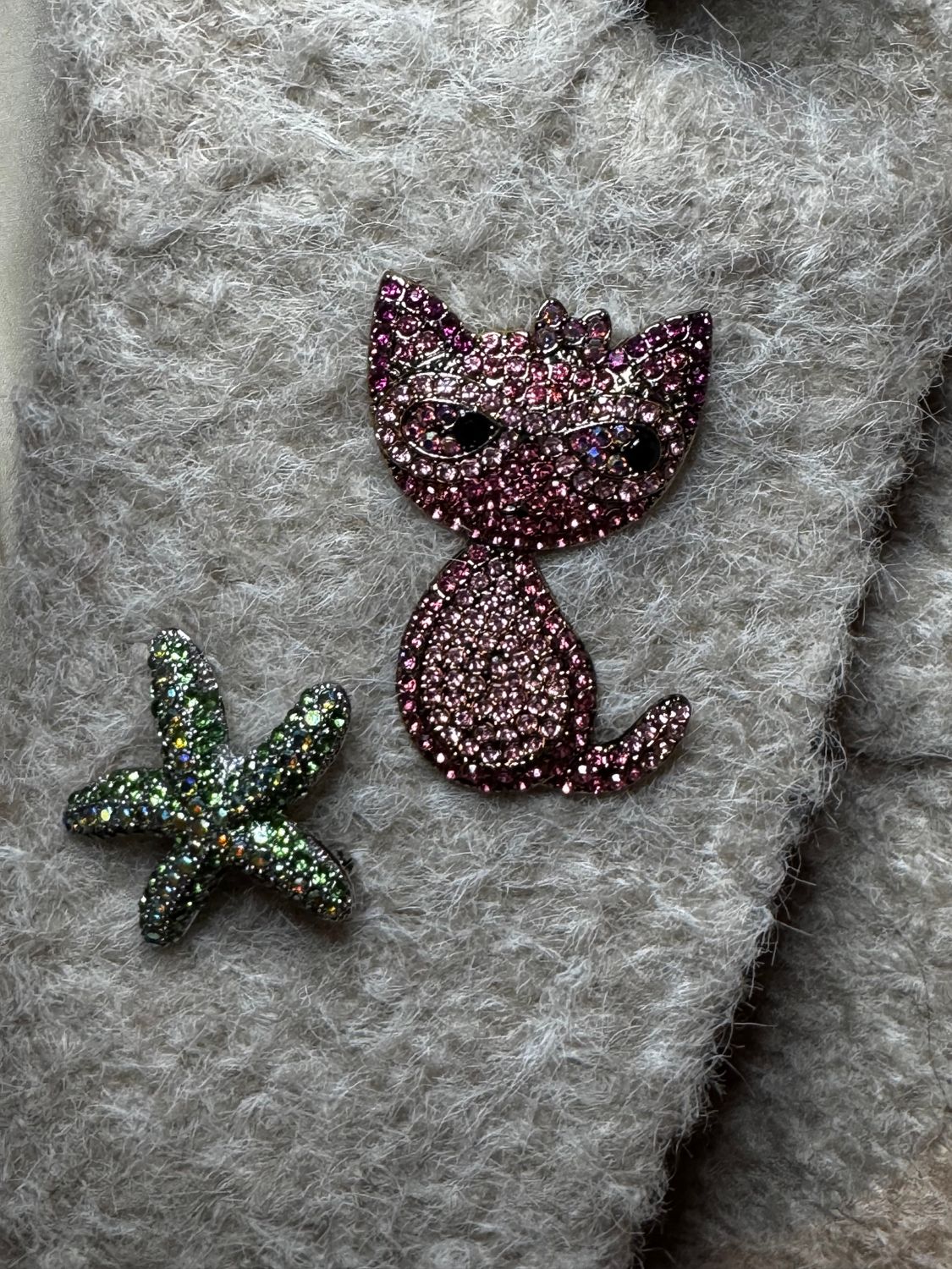 Broche | Poes | Pink