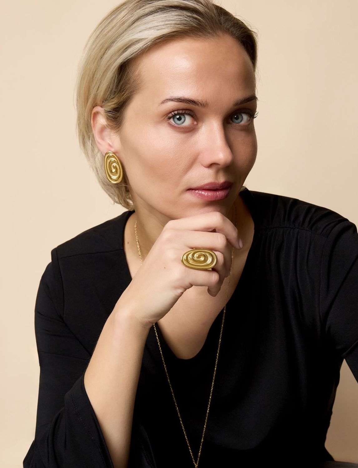 Ring | Ovale circle | Goud | One size | Stainless steel