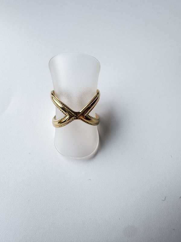 Ring | Crossed | Goud | Stainless steel