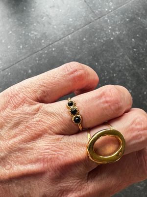 Ring | Black stone | Goud | Stainless steel