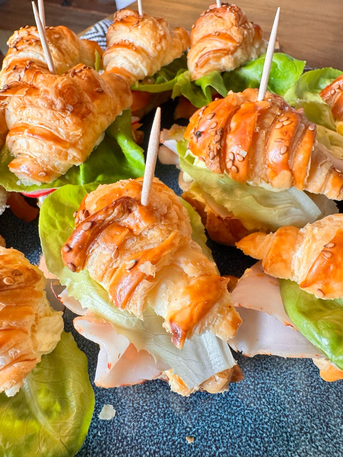 Minicroissant Lachs/Pute ab 10 Stk.