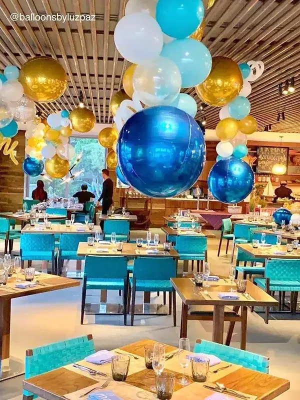 Hanging centerpieces