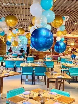 Hanging centerpieces