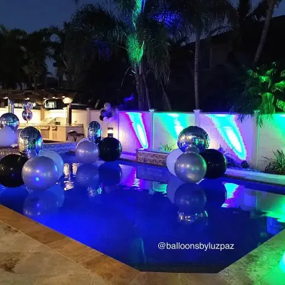 Gigantic Pool Clusters
