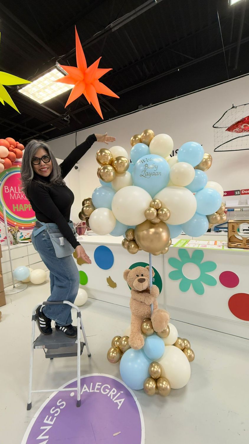 Blue Dream Bear Balloon Bouquet