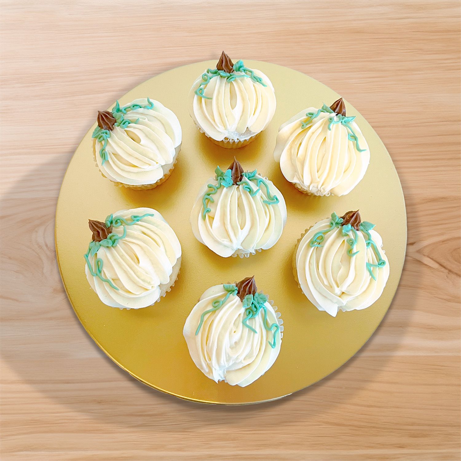 Patch (custom seasonal cupcakes)