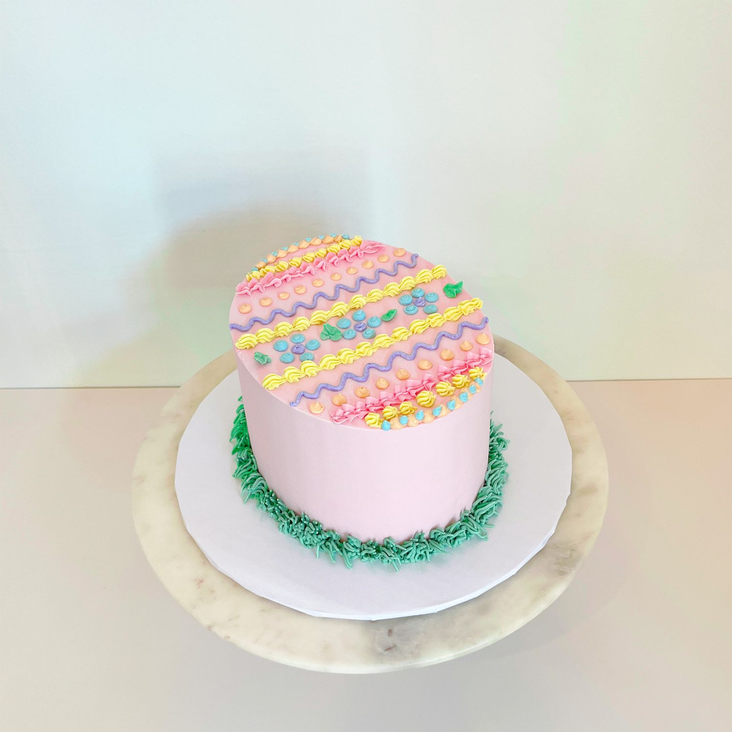 Good Egg Easter Cake