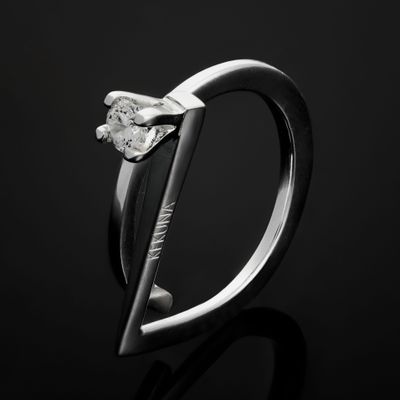 Anillo Diseguale