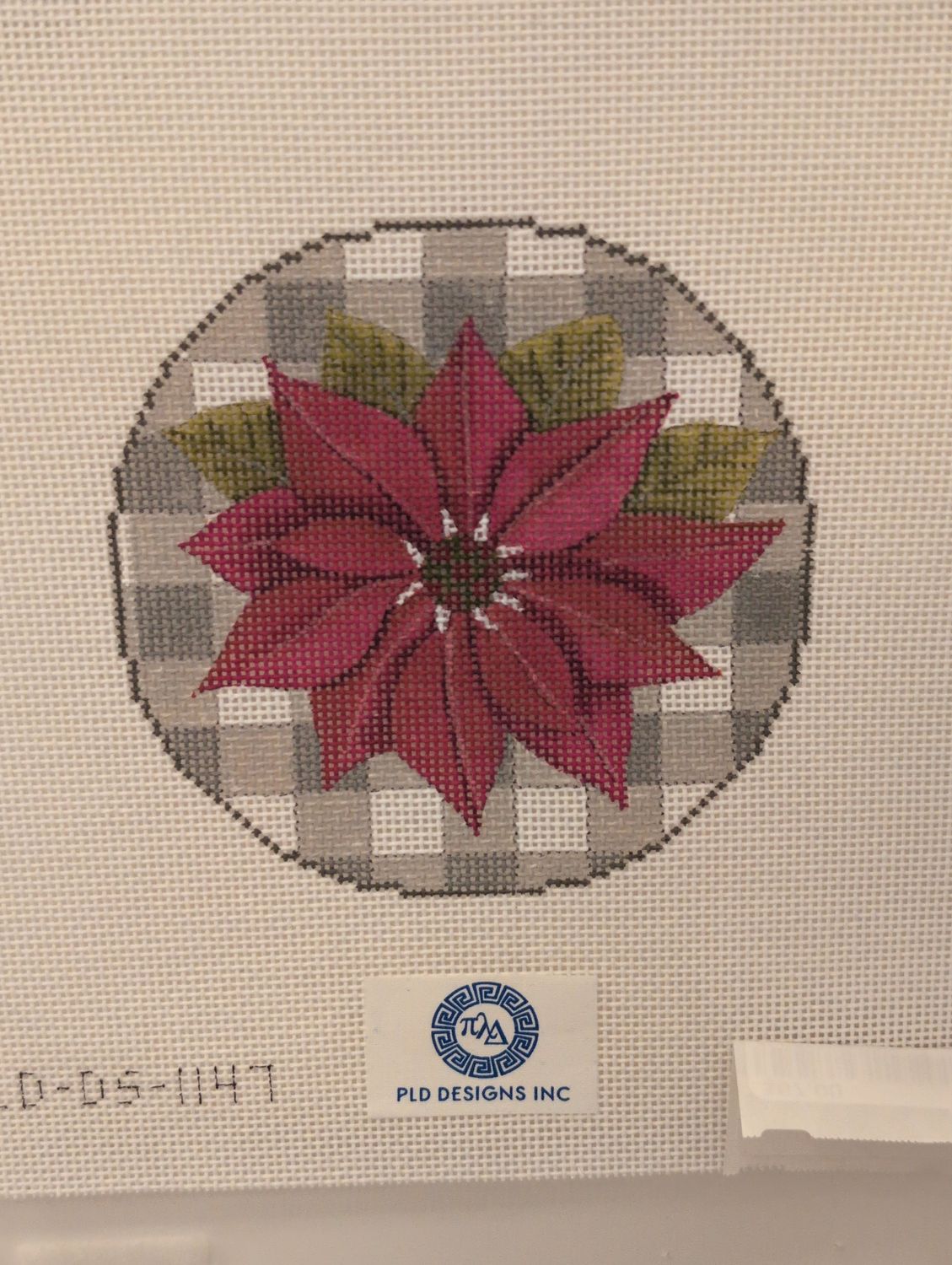 Poinsettia on Check (PLDDS1147)