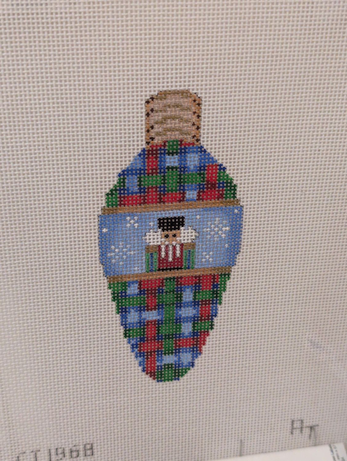 Nutcracker Woven Bulb (ACTCT1968)
