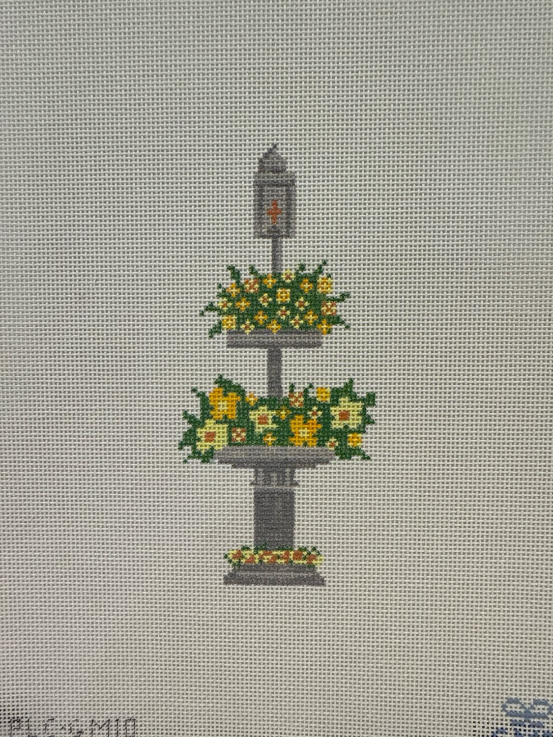 Daffy Fountain (PLCGM10)