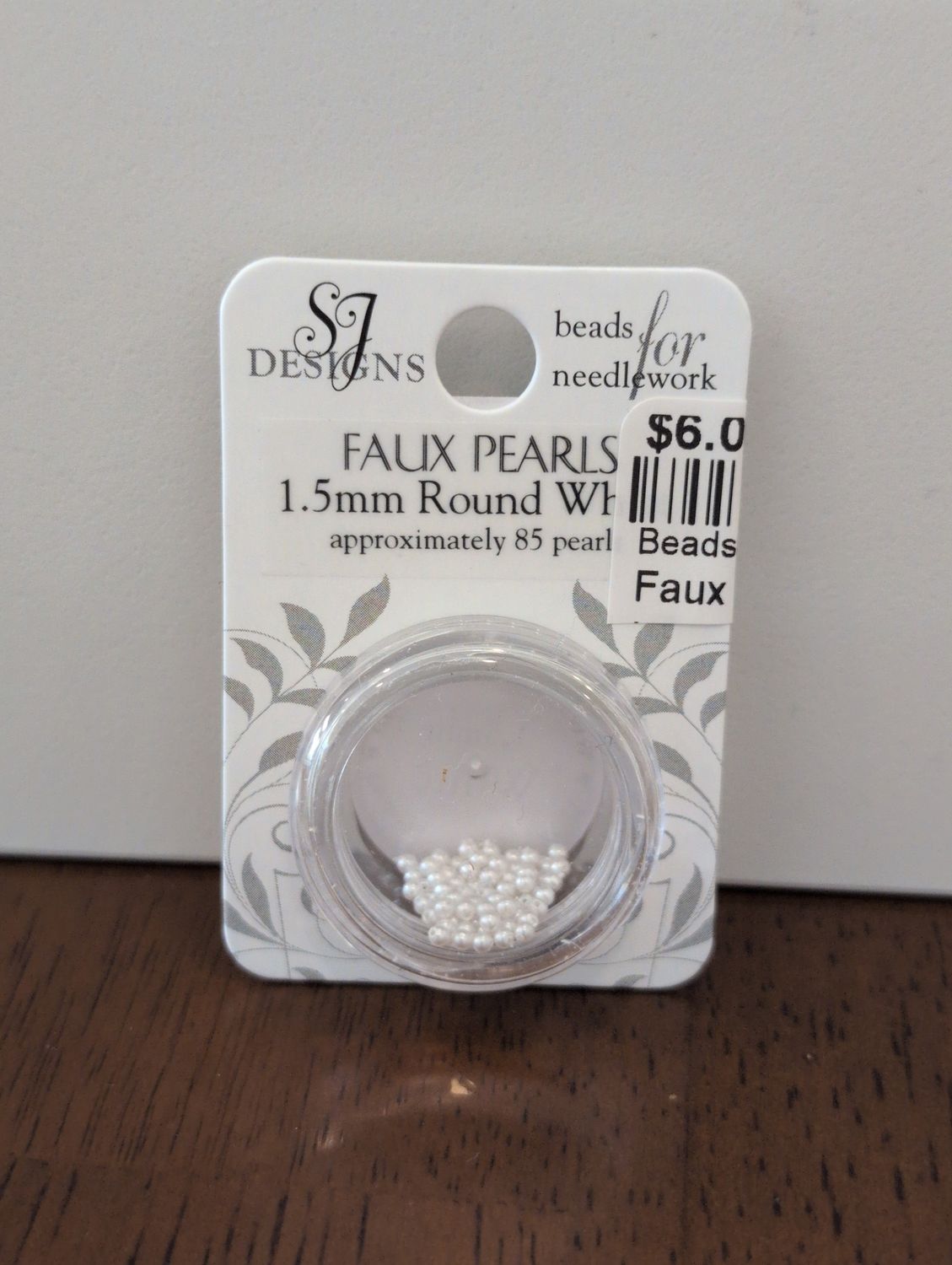 SJ Designs Round White Pearls 2mm