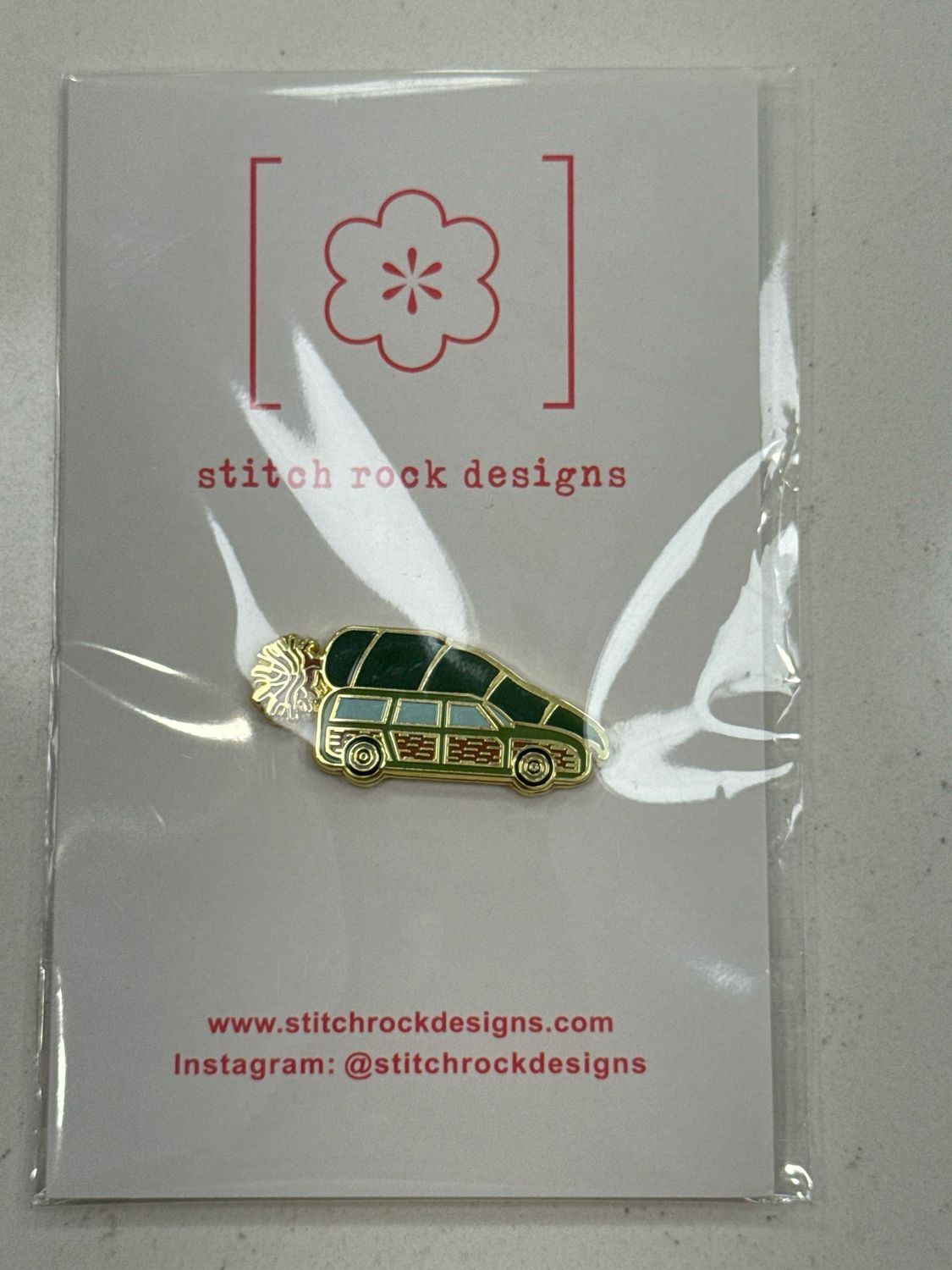 Griswold Woody Wagon Needle Minder