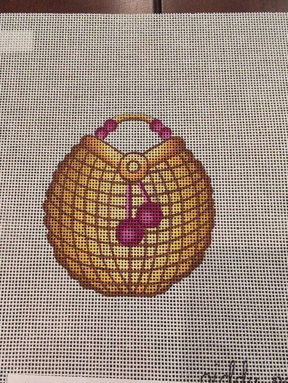Basket with Pom Pom Handle GP-108