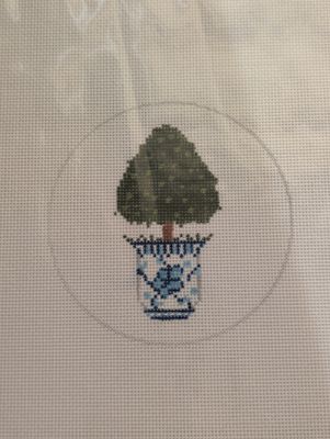 Summer Topiary F-05 w SG