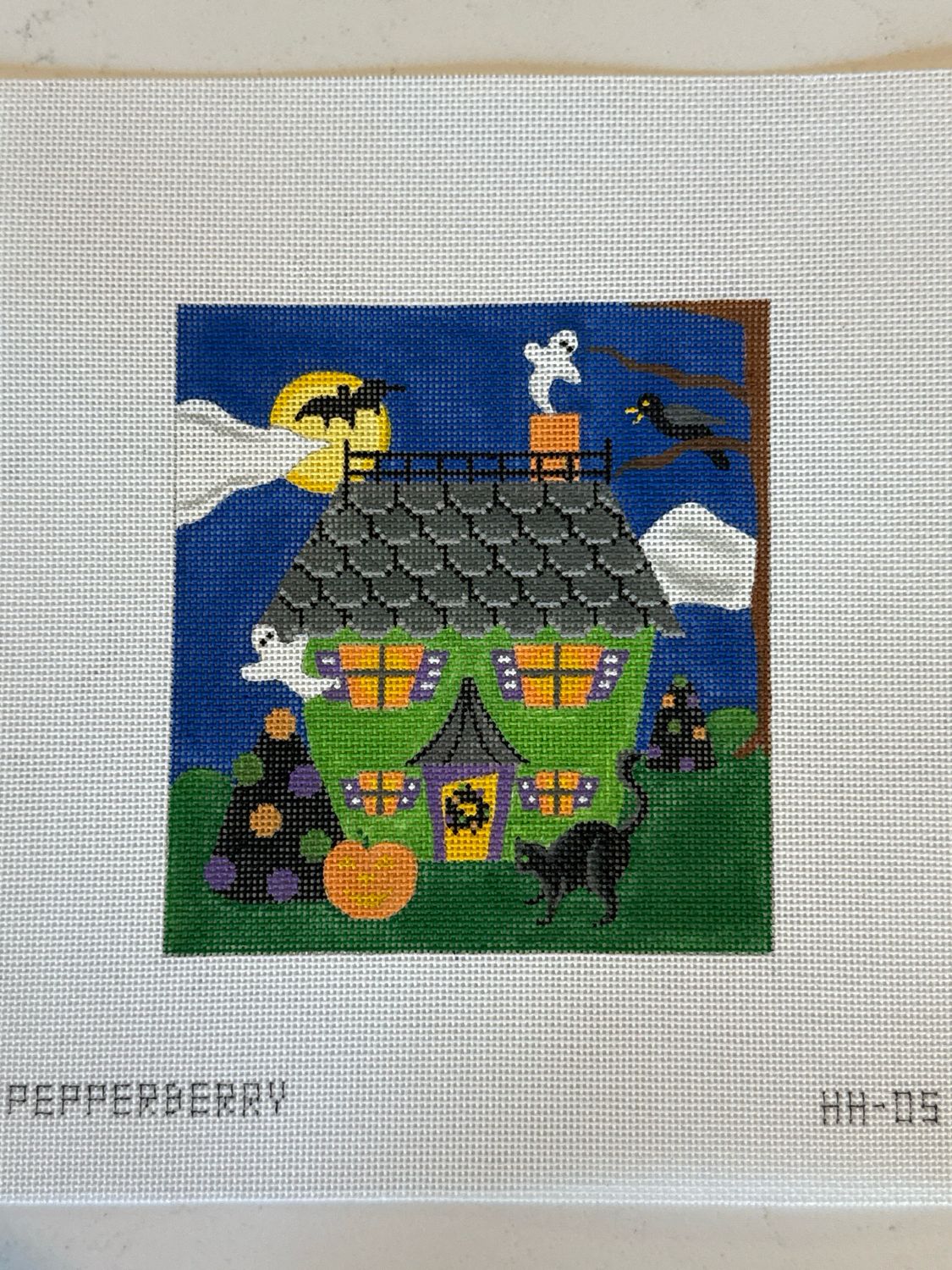Halloween, Holiday House