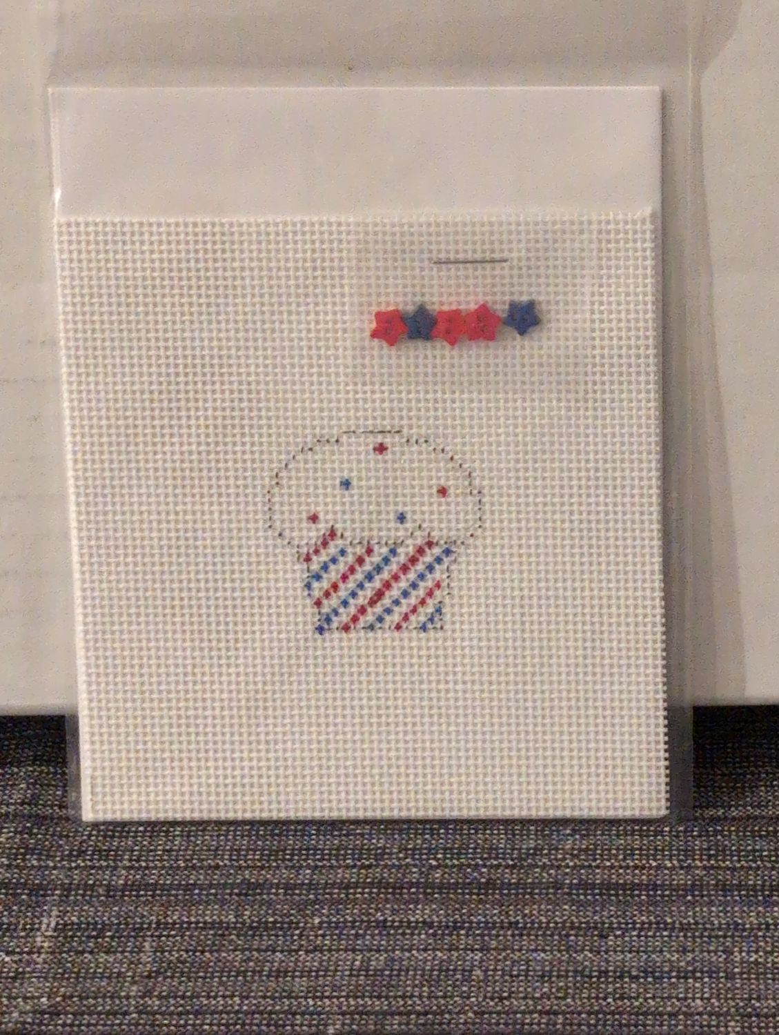 Mini - Stars &amp; Stripes Cupcake