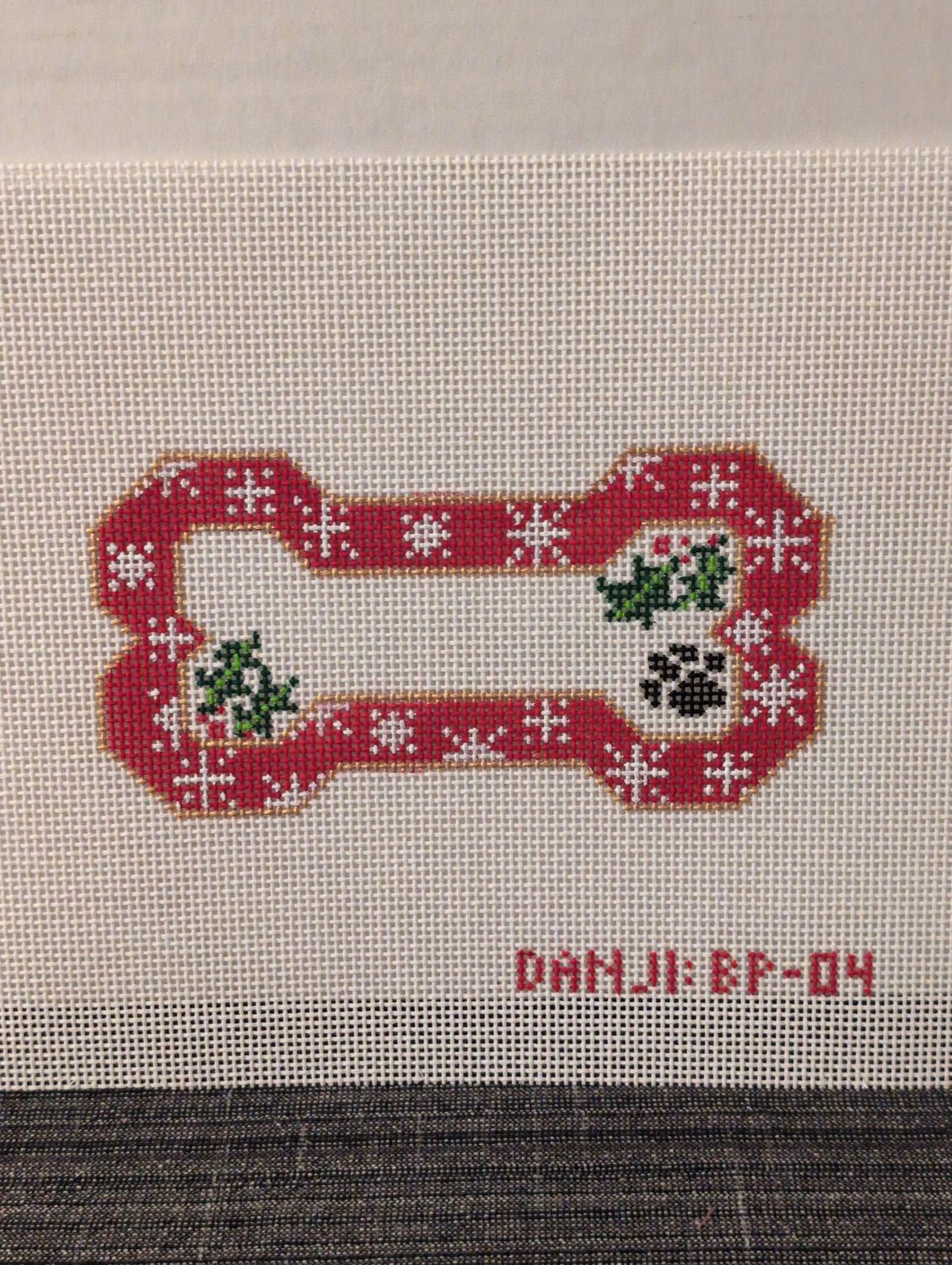 Red Snow Flake Bone Ornament on 13M