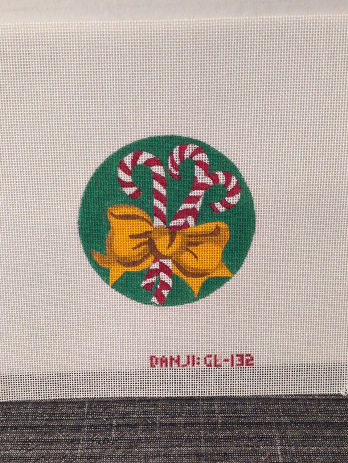 Candy Canes Round