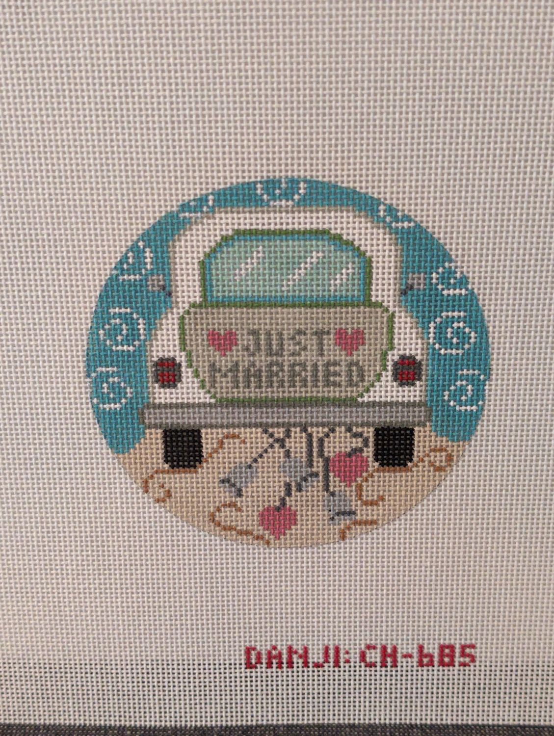 Just Married Round