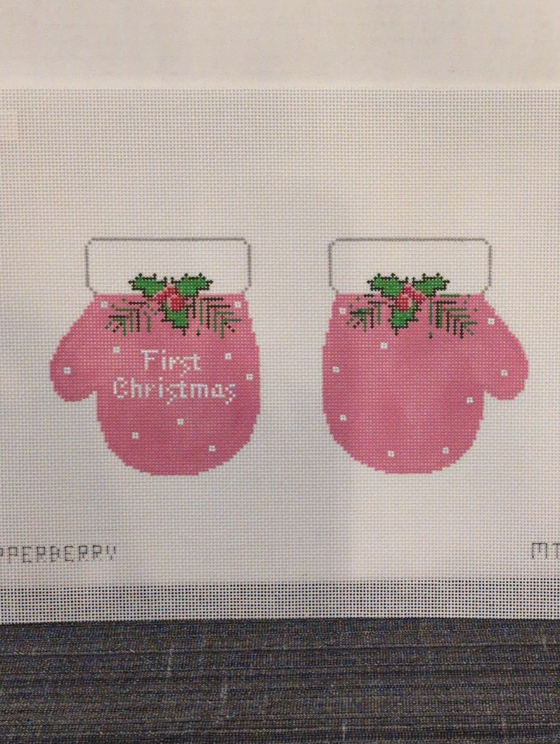 First Christmas Mittens - Pink (MT03)