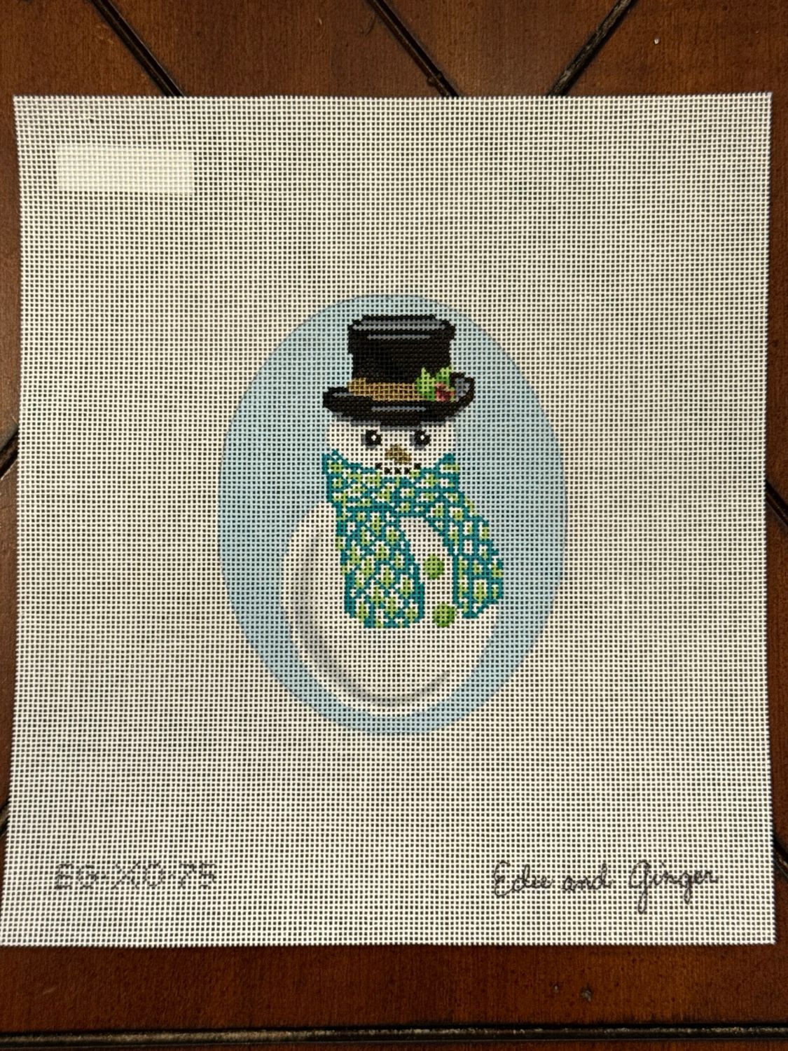 Herend Snowman 4.5” Oval 18M