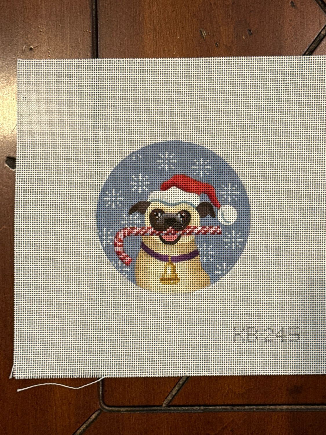 Pug Dog Xmas Circle