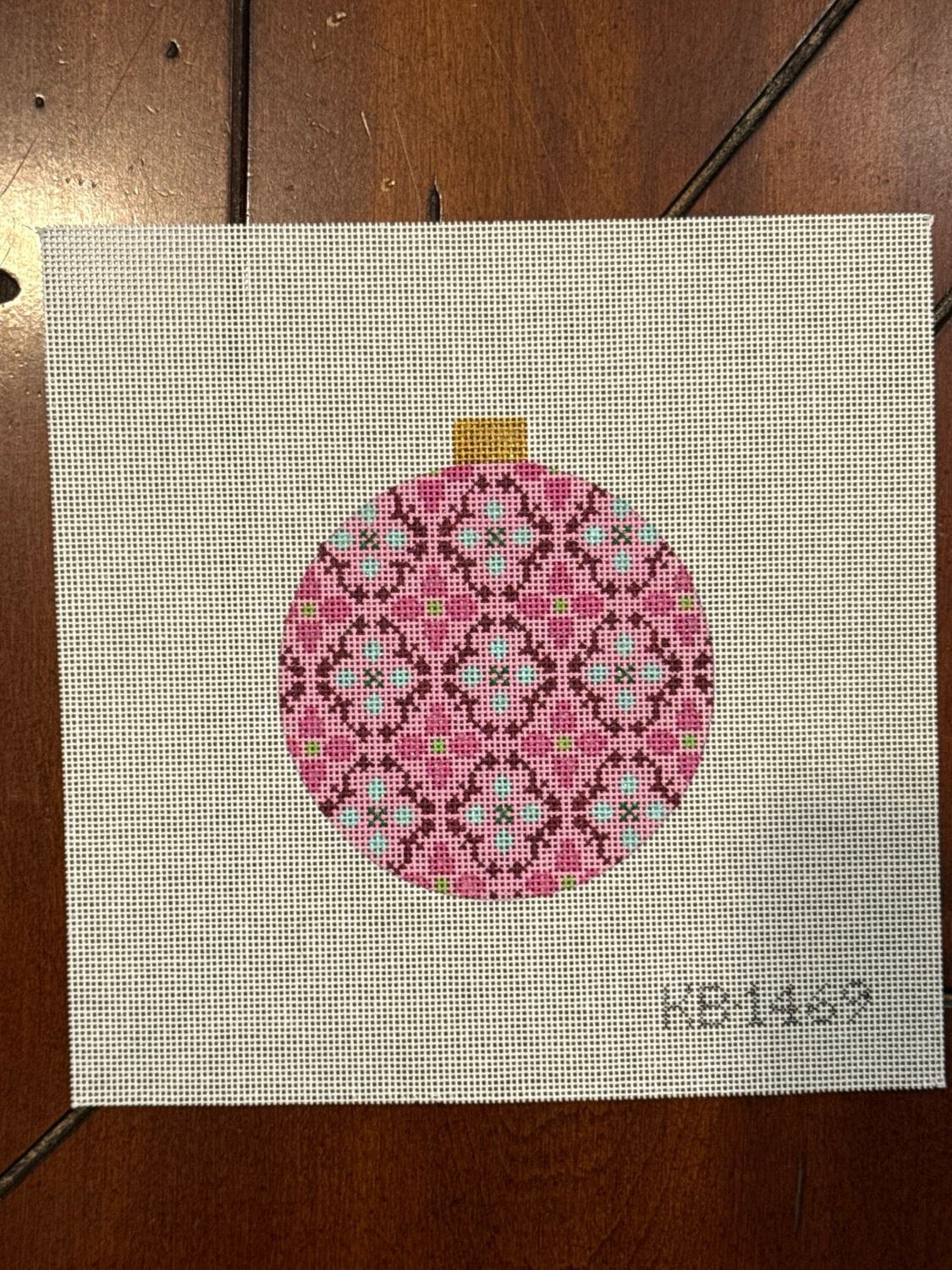 Florentine Bauble - Fuchsia
