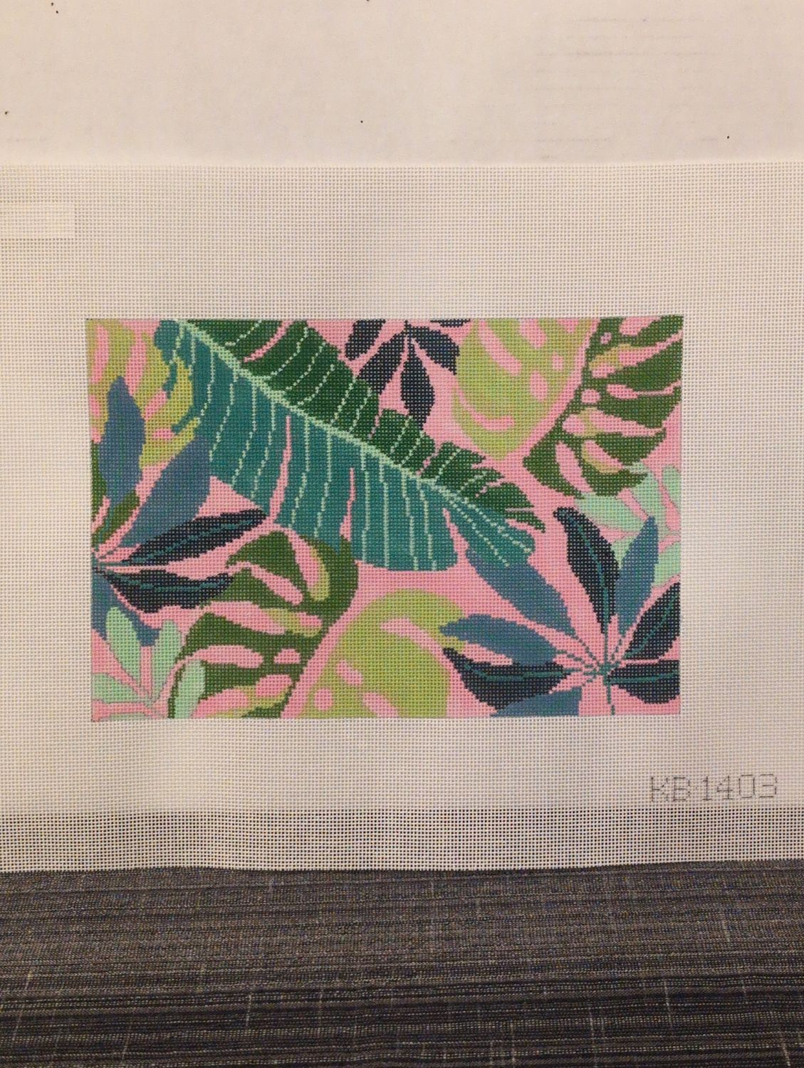 Tropical Leaves Clutch - Pink