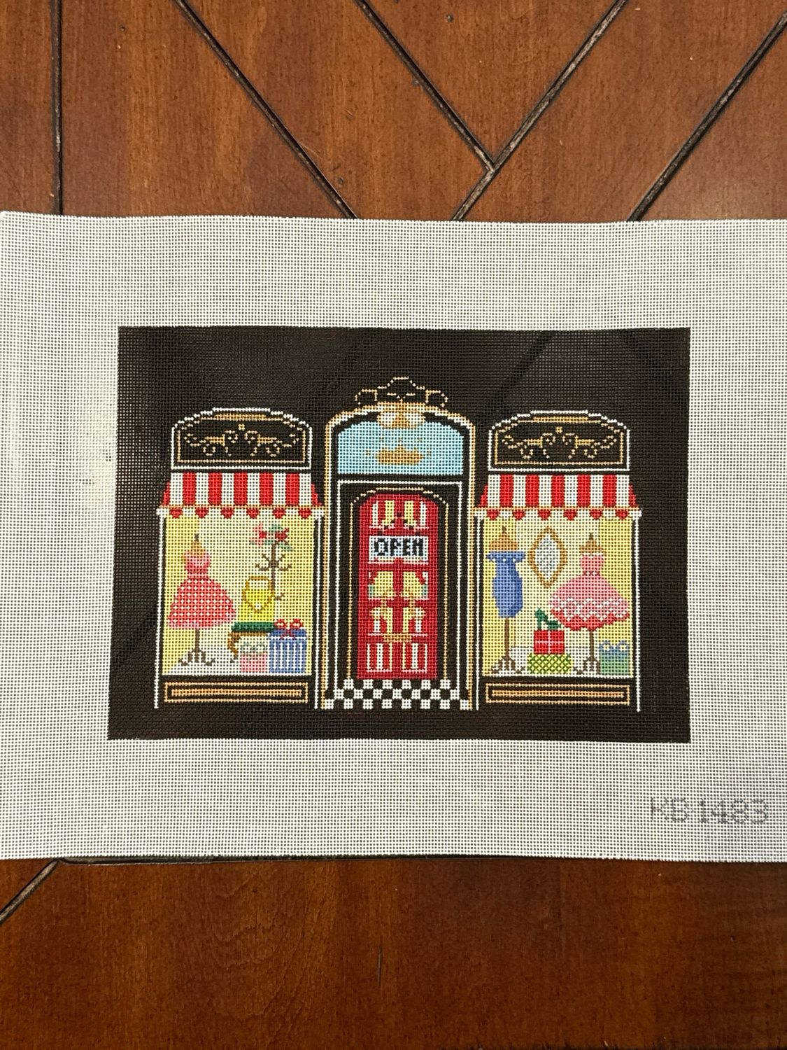 Storefront Clutch