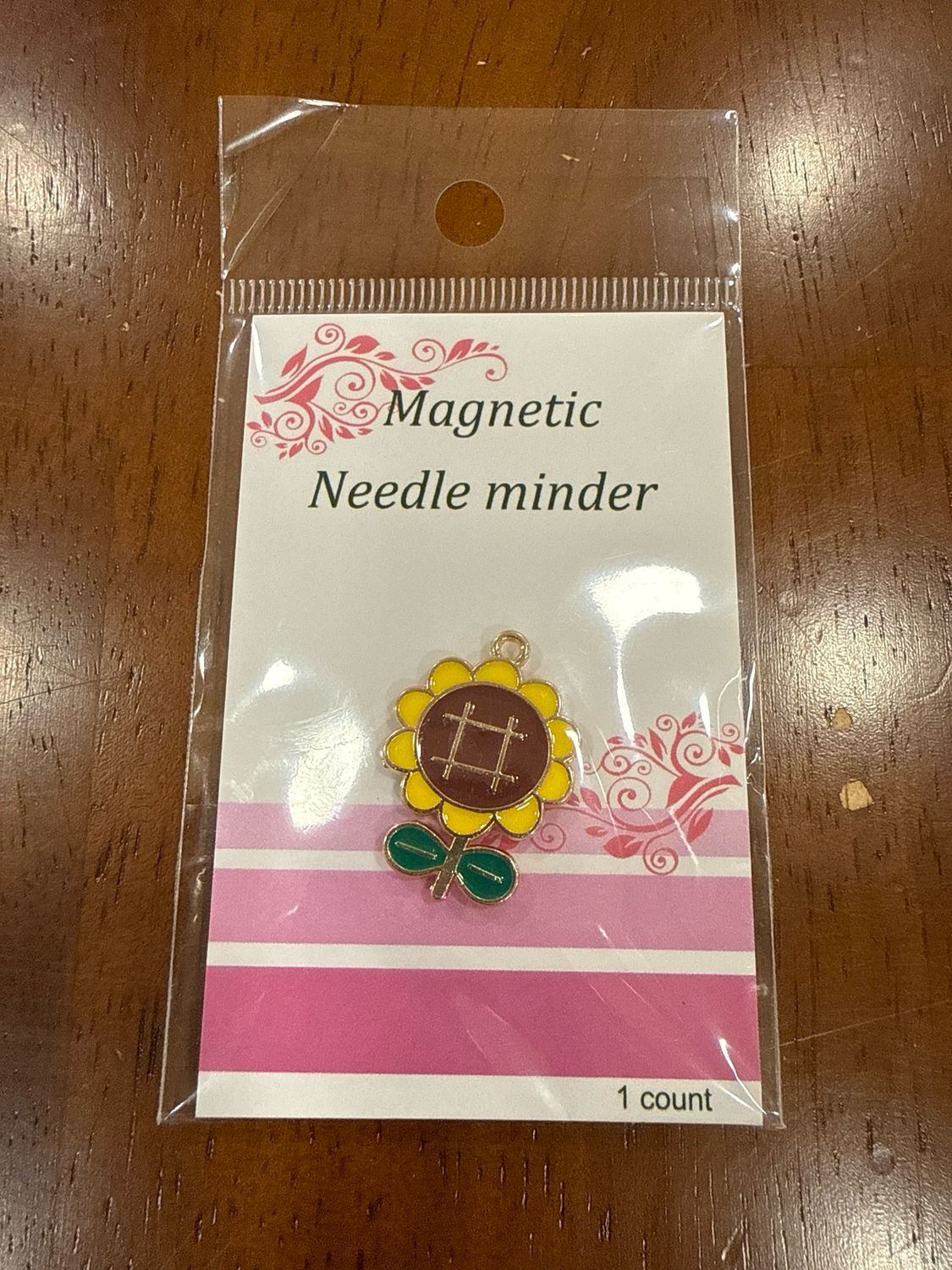 Sunflower Magnetic Needle Minder
