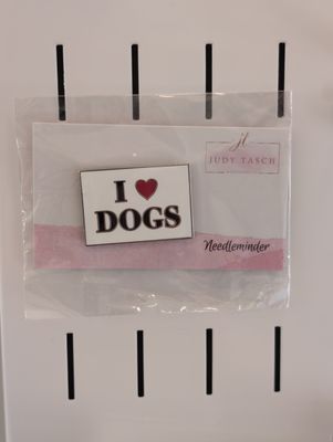 I Heart Dogs Needle Minder