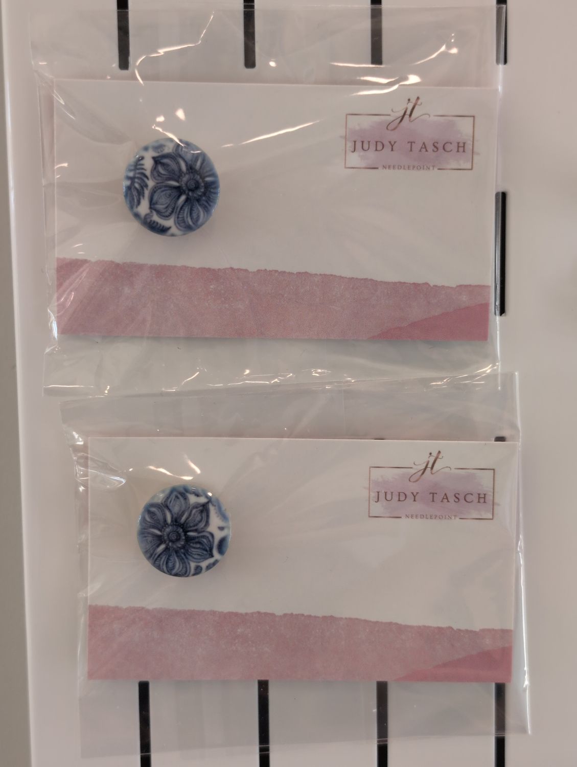 Blue Chinoserie Needle Minder