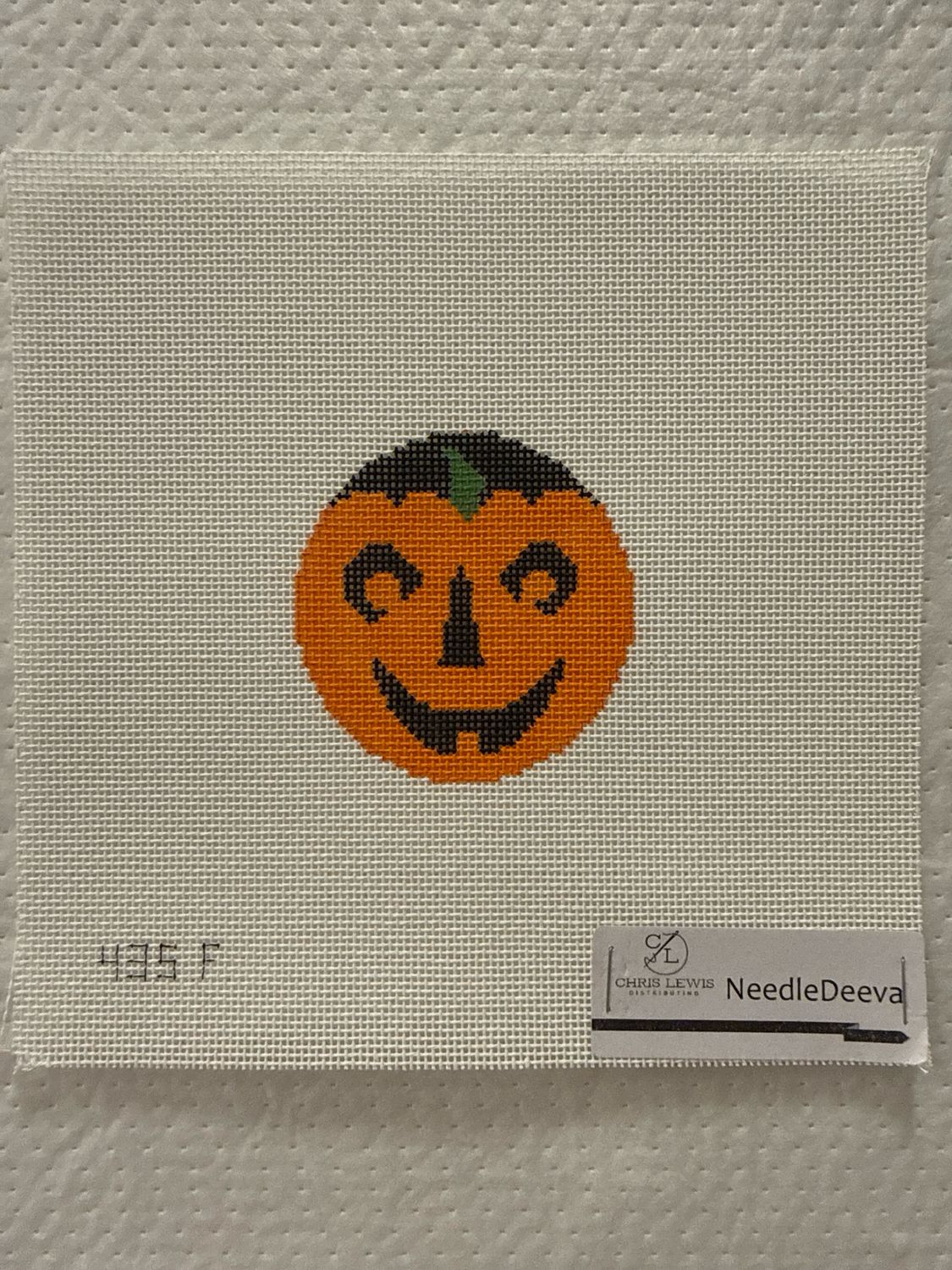 Wide-eye Pumpkinface