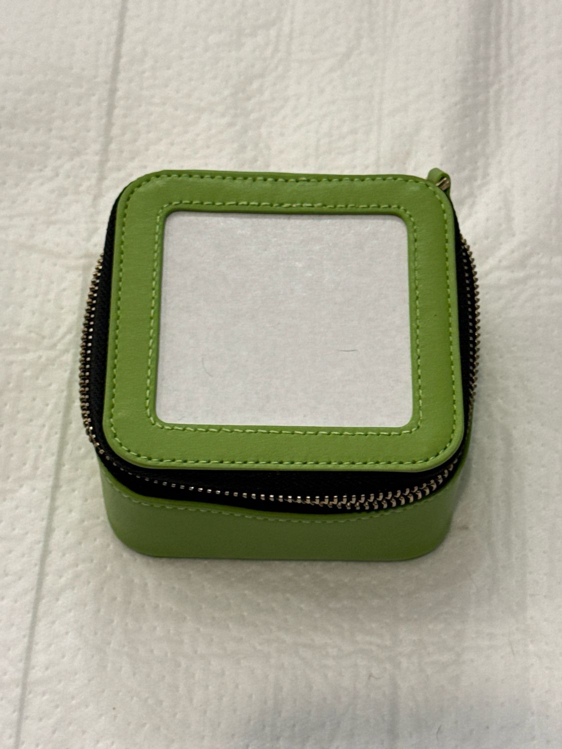 Self Finishing Jewelry Box Green