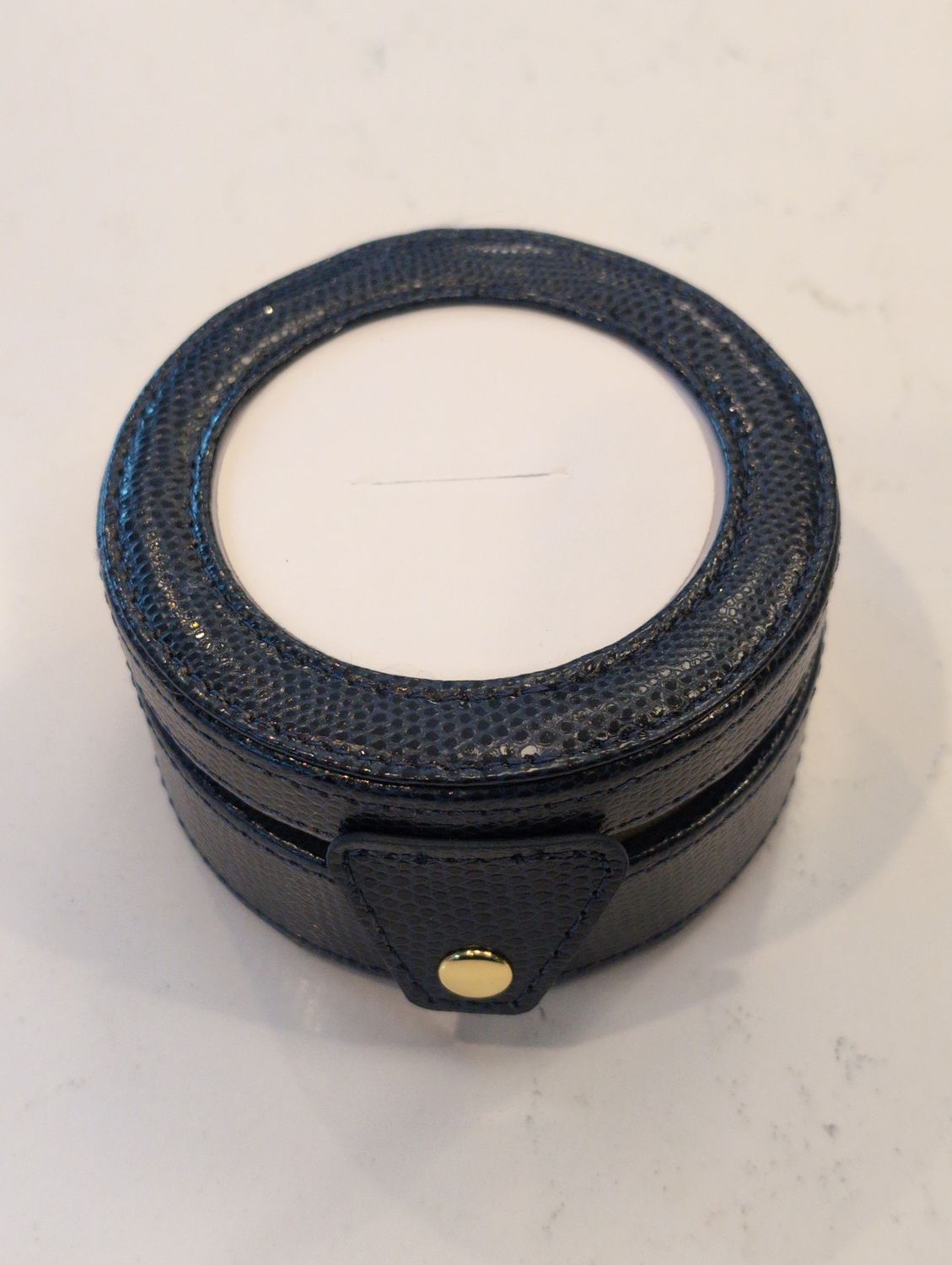Lee&#39;s Leather Goods Round Gift Box Navy