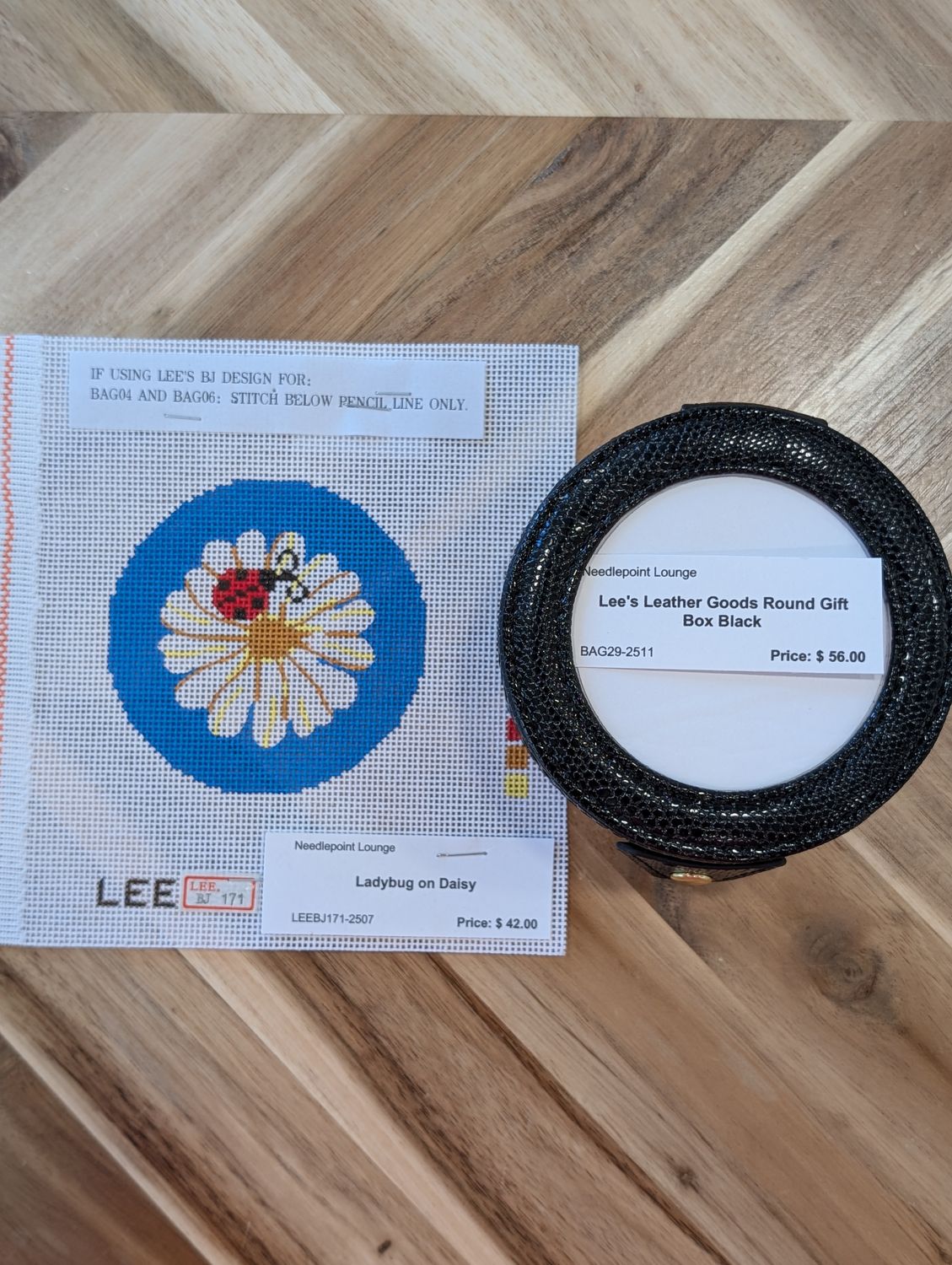 Ladybug on Daisy Self Finishing Kit