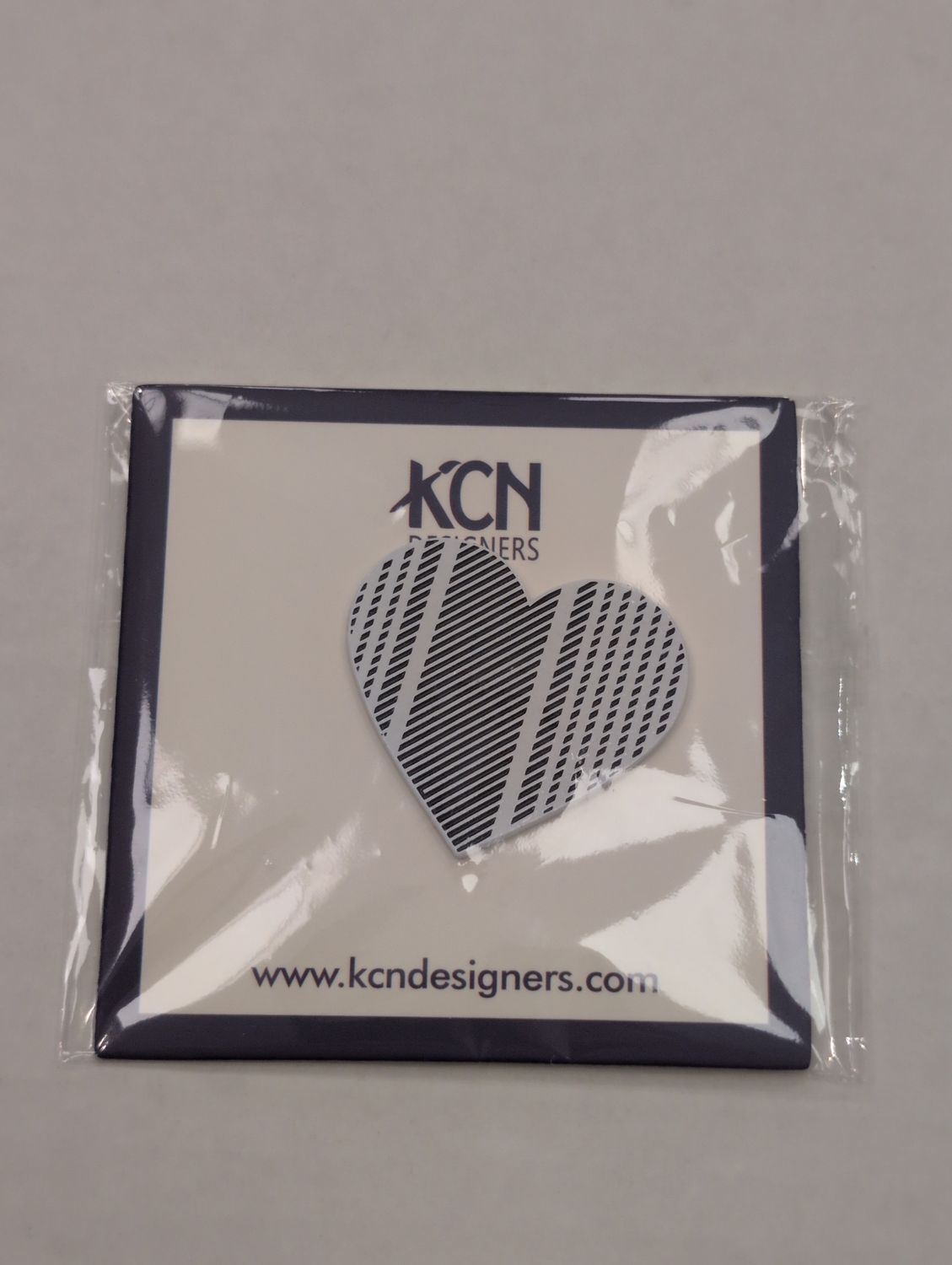 Ticking Heart Needle Minder