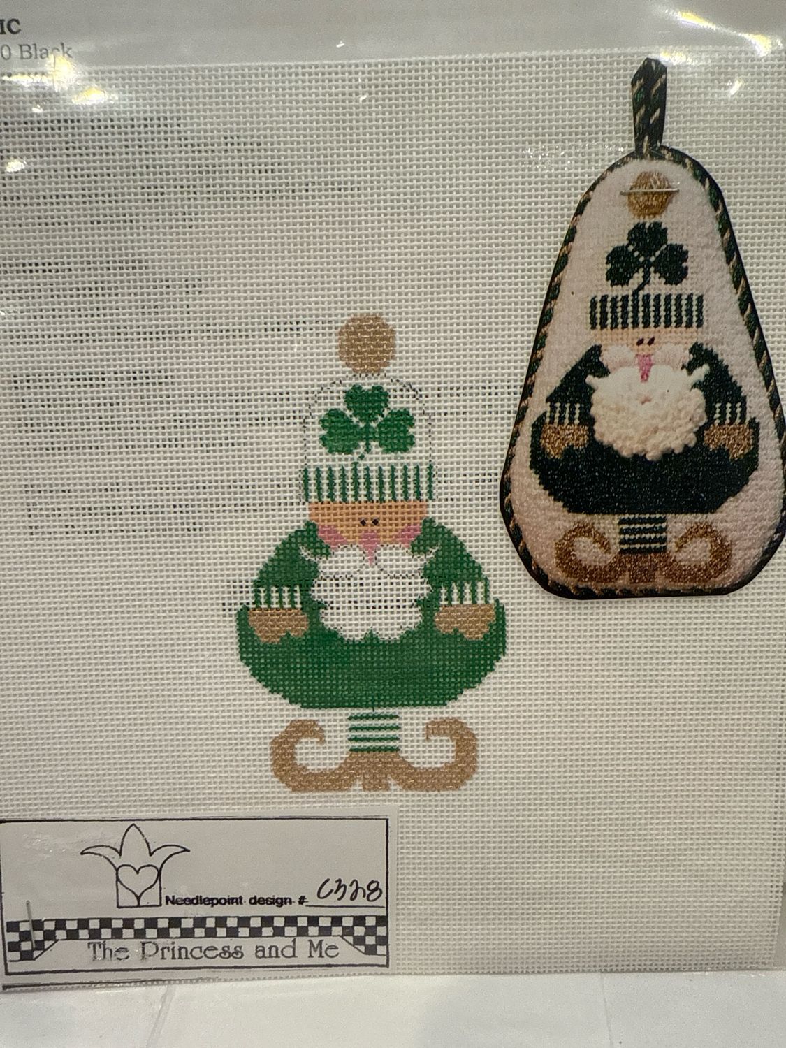 Mary's Leprechaun with SG (C328)