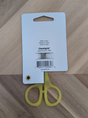 Omnigrid 4" Scissors Yellow