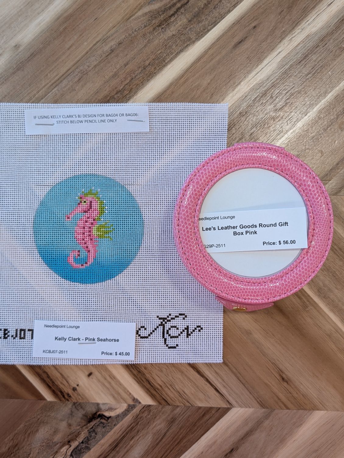 Kelly Clark - Pink Seahorse Self Finishing Kit