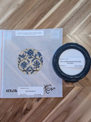 Blue Toile Round Self Finishing Kit