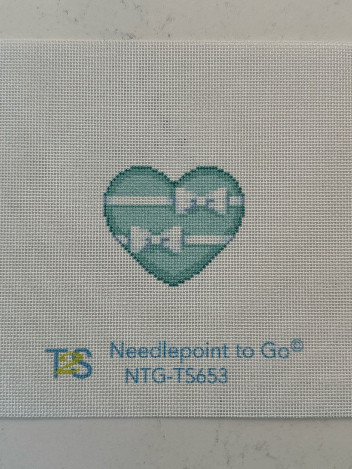 White Bow/Blue Mini Heart